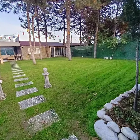 Hotel Uludag Manzarali Kis Bahcesi