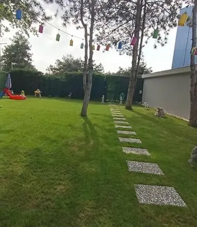 Hotel Uludag Manzarali Kis Bahcesi *